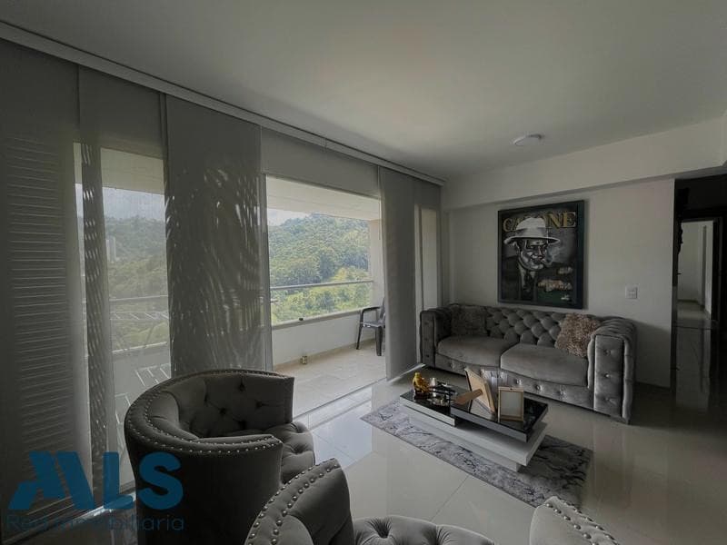 Apartamento en venta en Tres Esquinas, Aburra Sur, Sabaneta — foto 1 de 20