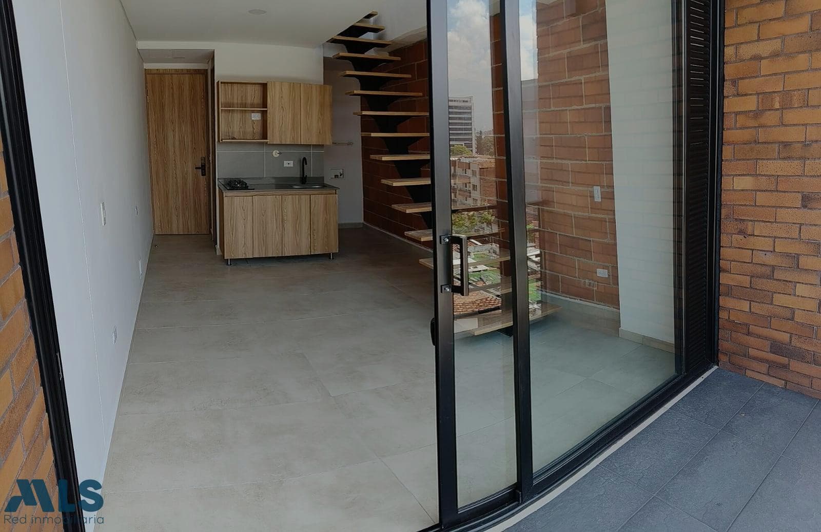 Apartamento en venta en Laureles, Medellín — foto 1 de 8