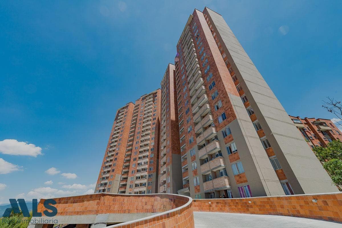 Apartamento en venta en Robledo, Occidente, Medellín — foto 1 de 13