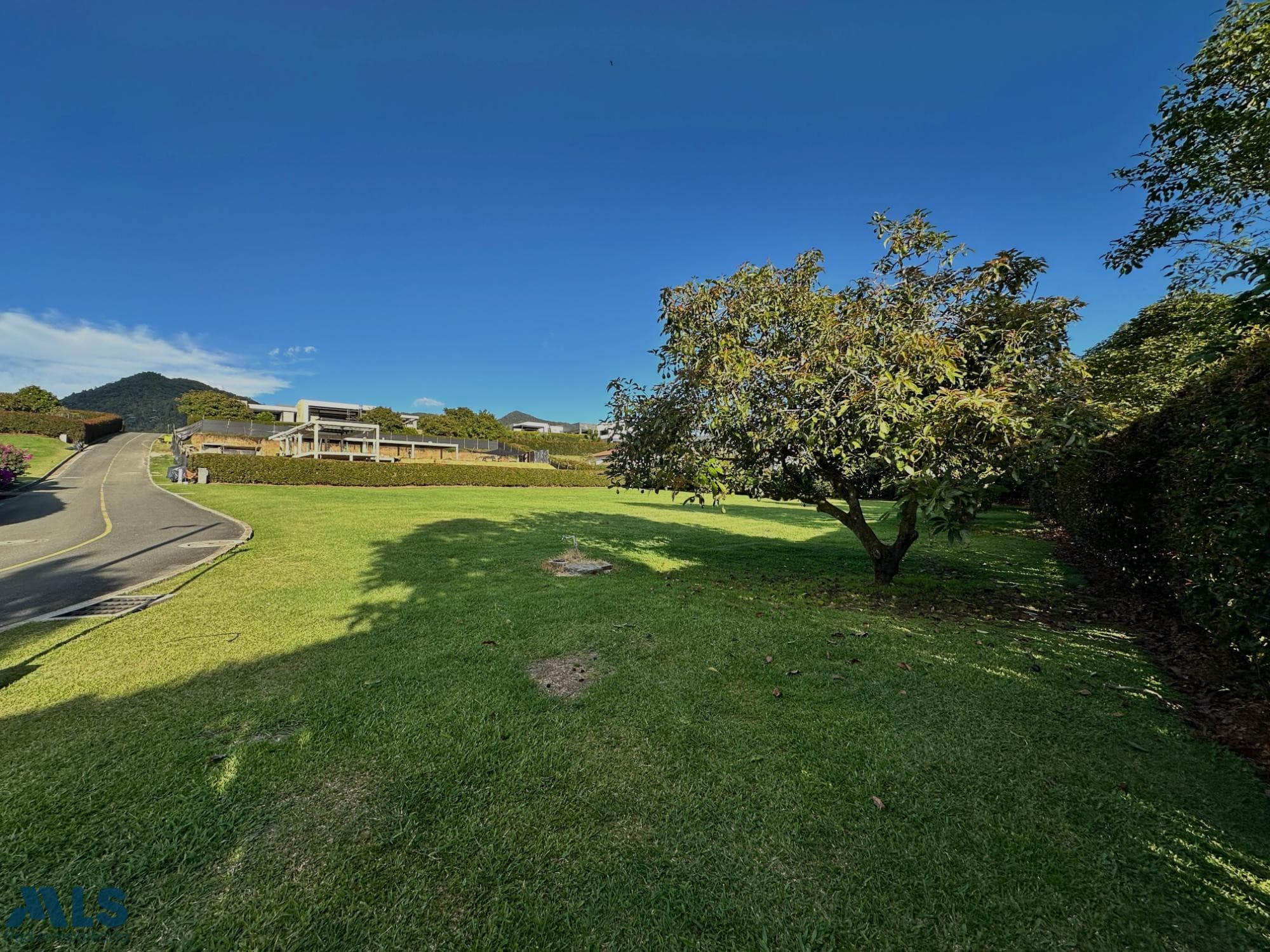 Lote Residencial en venta en V. El Yarumo, Oriente Antioqueño, La Ceja — foto 1 de 8