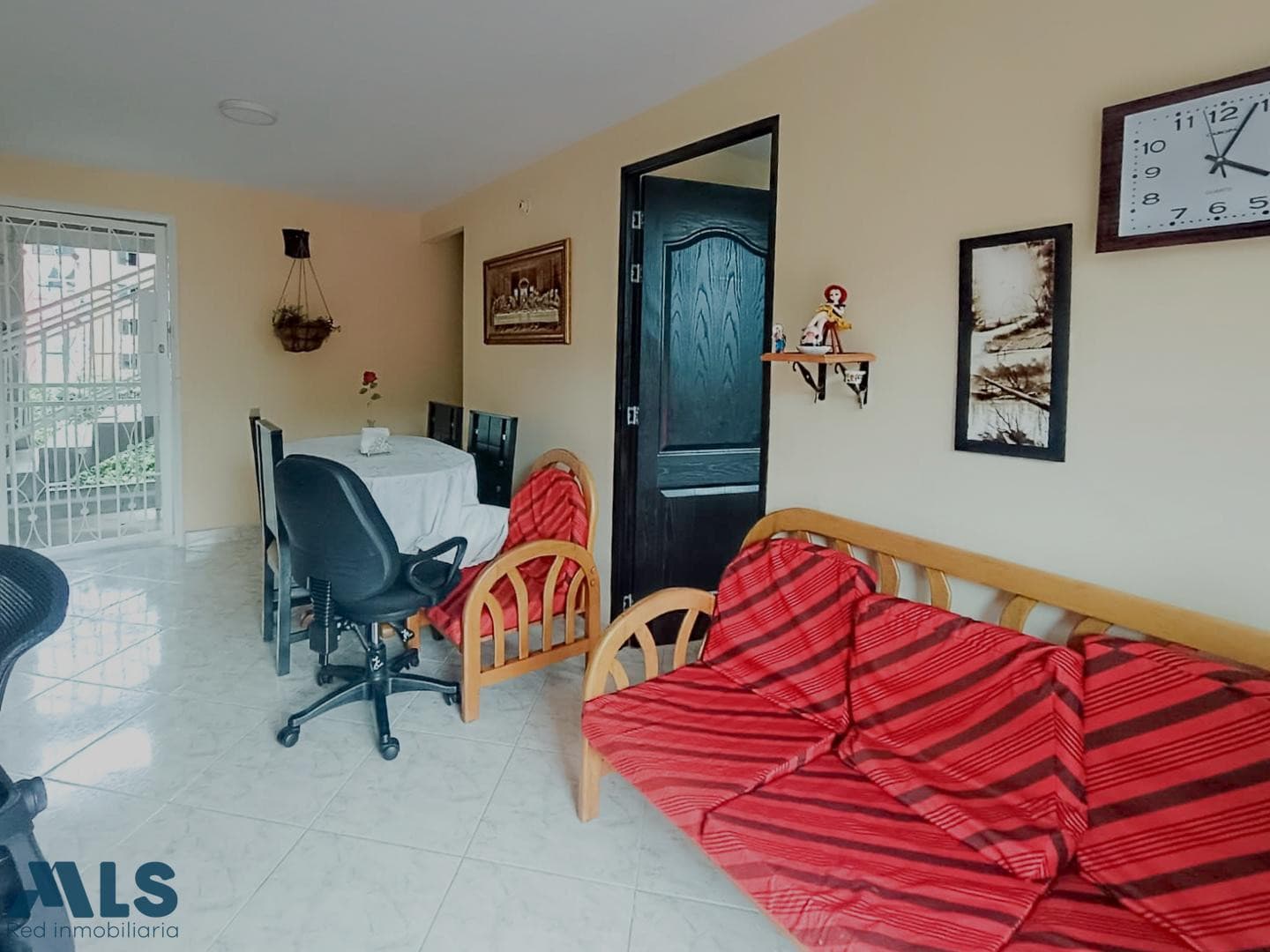 Apartamento en venta en Buenos Aires, Centro, Medellín — foto 1 de 12