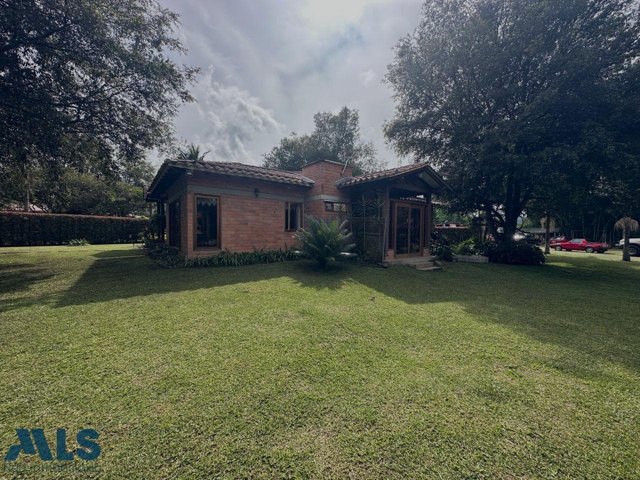 Casa en venta en V. El Tablazo, Oriente Antioqueño, Rionegro — foto 1 de 29