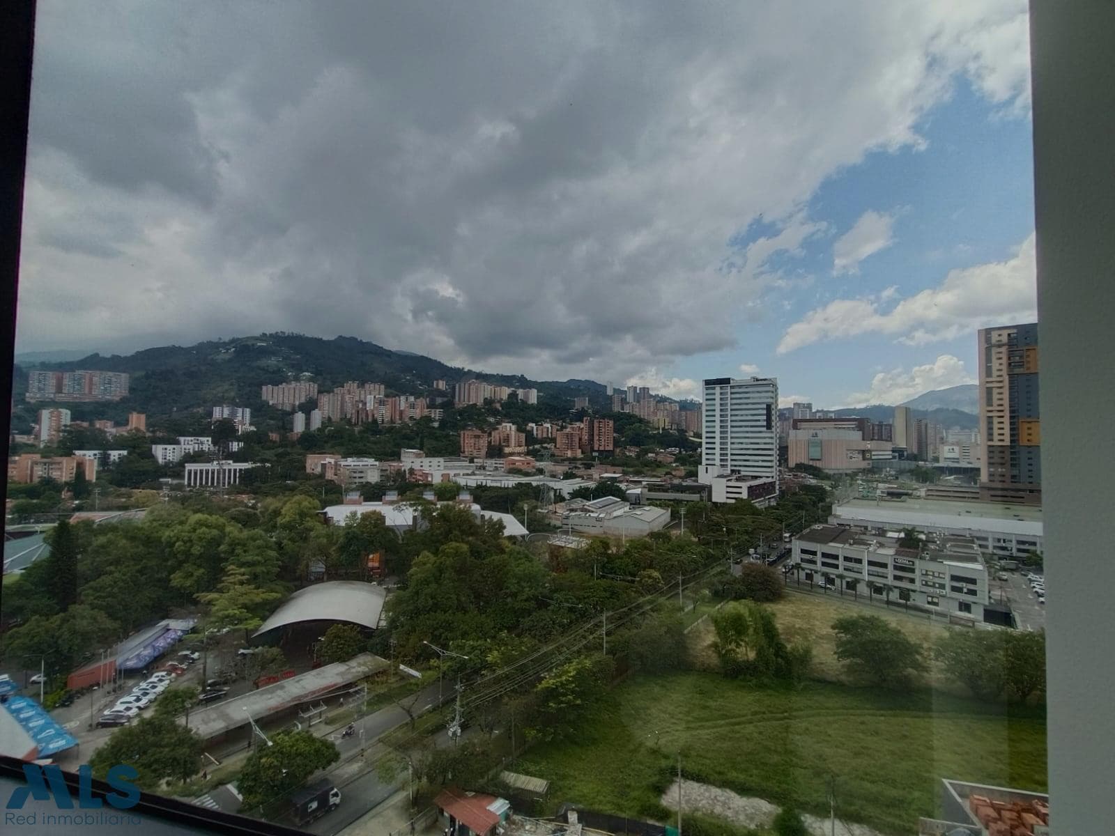 Consultorio en venta en Las Vegas, Aburra Sur, Envigado — foto 1 de 8