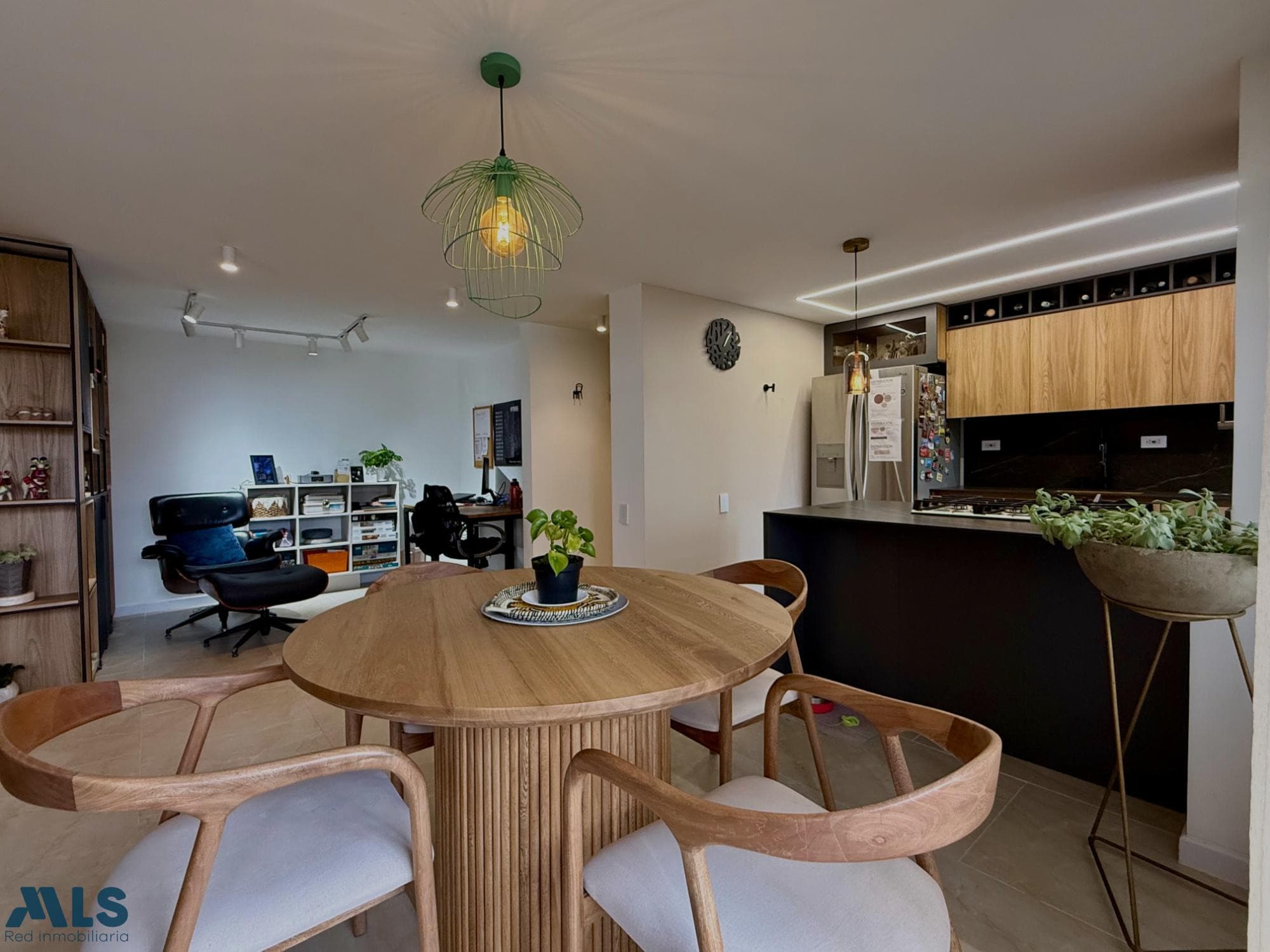 Apartamento en venta en Los Balsos Nº 1, Poblado, Medellín — foto 1 de 27
