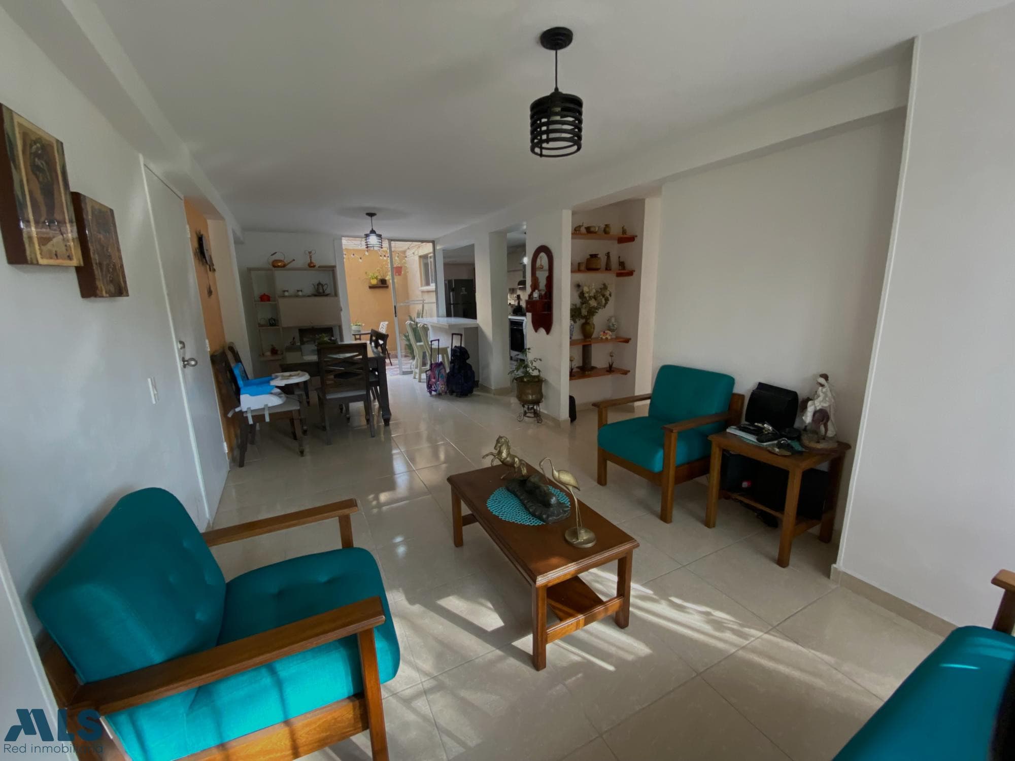 Apartamento en venta en La Castellana, Laureles, Medellín — foto 1 de 19