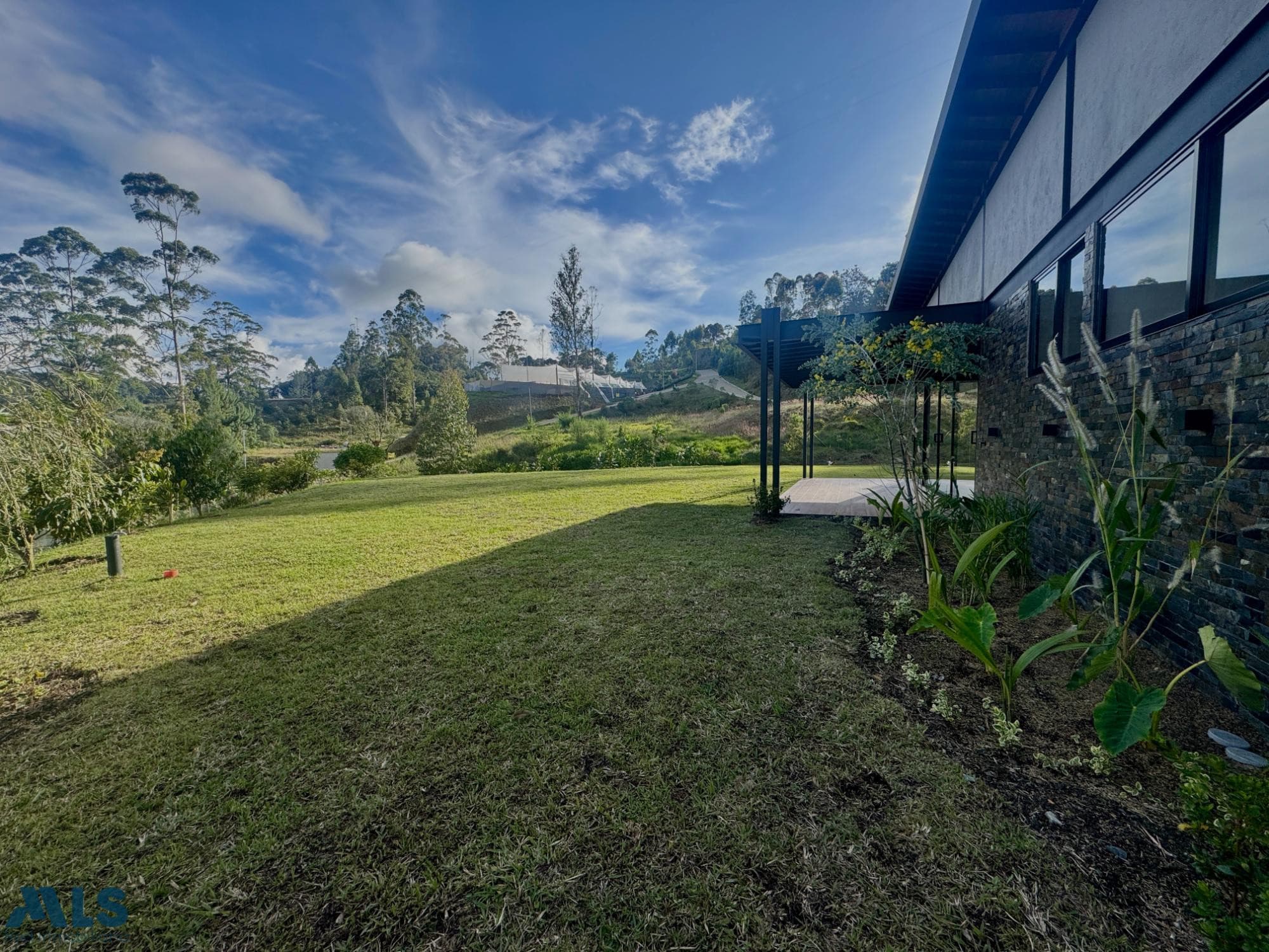 Casa en venta en V. Pantanillo, Oriente Antioqueño, El Retiro — foto 1 de 20