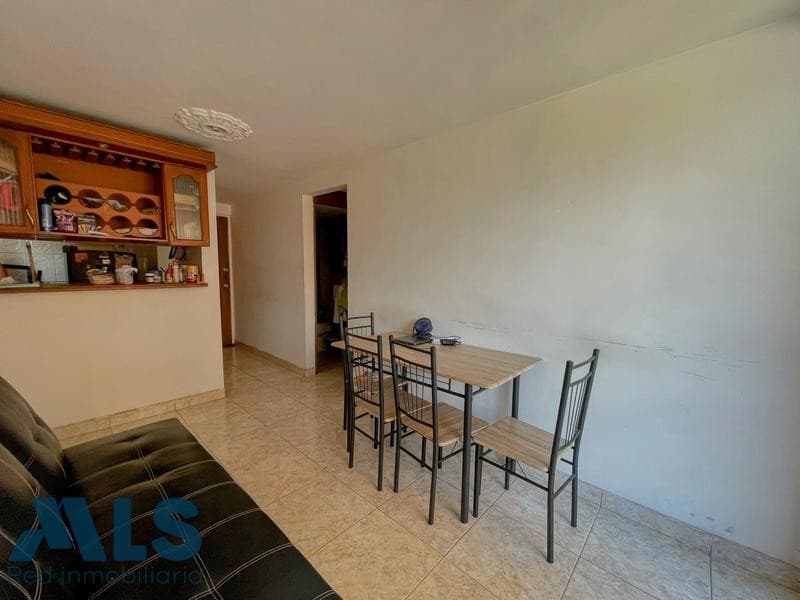 Apartamento en venta en El Chagualo, Centro, Medellín — foto 1 de 17