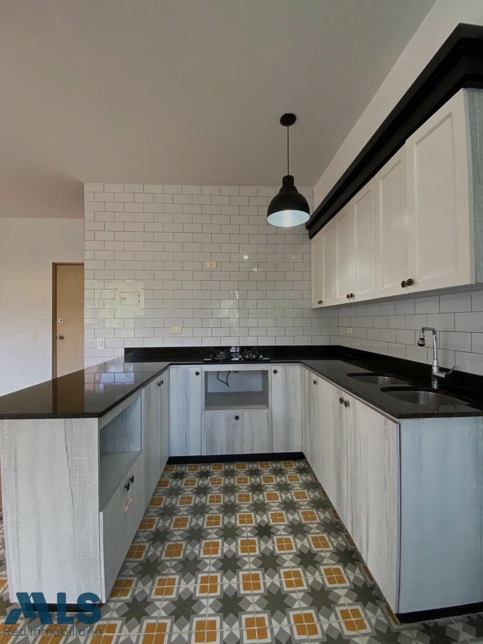 Apartamento en venta en Navarra, Norte, Bello — foto 1 de 15