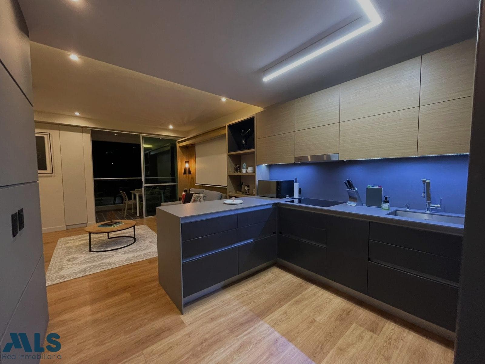 Apartamento en venta en Santa Maria De Los Angeles, Poblado, Medellín — foto 1 de 22
