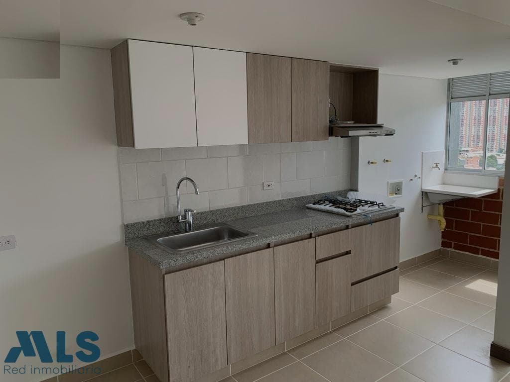 Apartamento en venta en Machado, Norte, Bello — foto 1 de 11