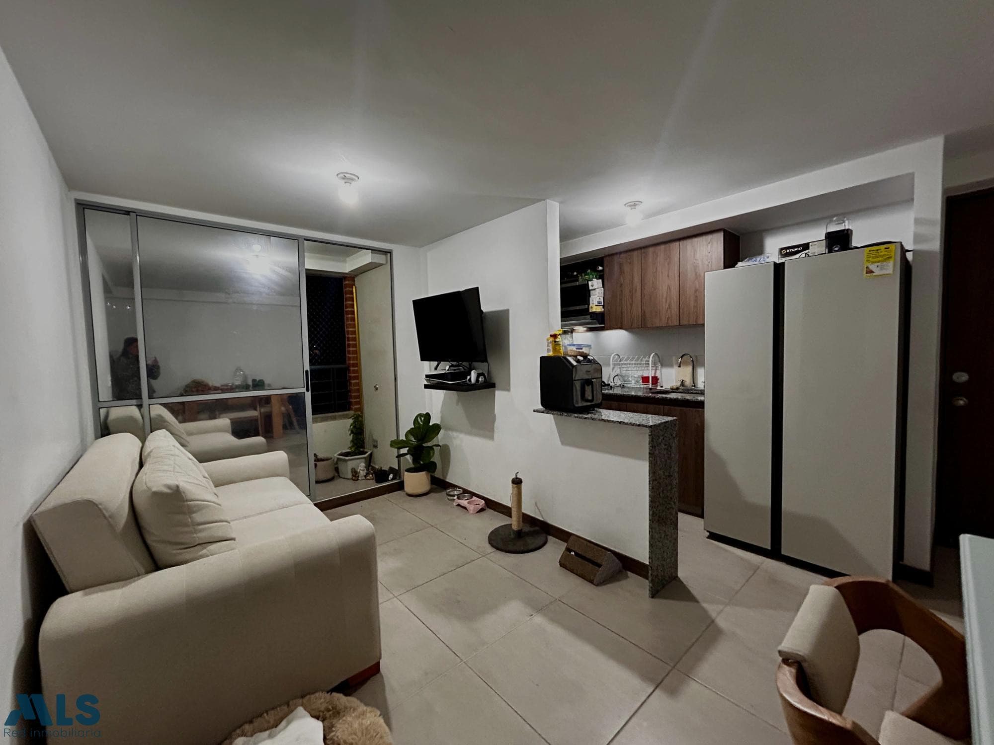 Apartamento en venta en San José Obrero, Norte, Bello — foto 1 de 15