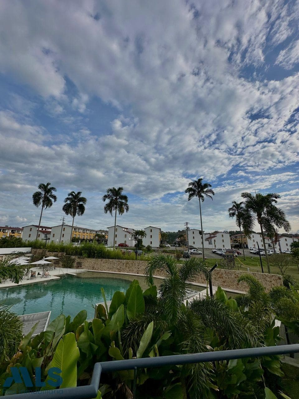 Apartamento en venta en Avenida Sur, Otras Zonas, Pereira — foto 1 de 13