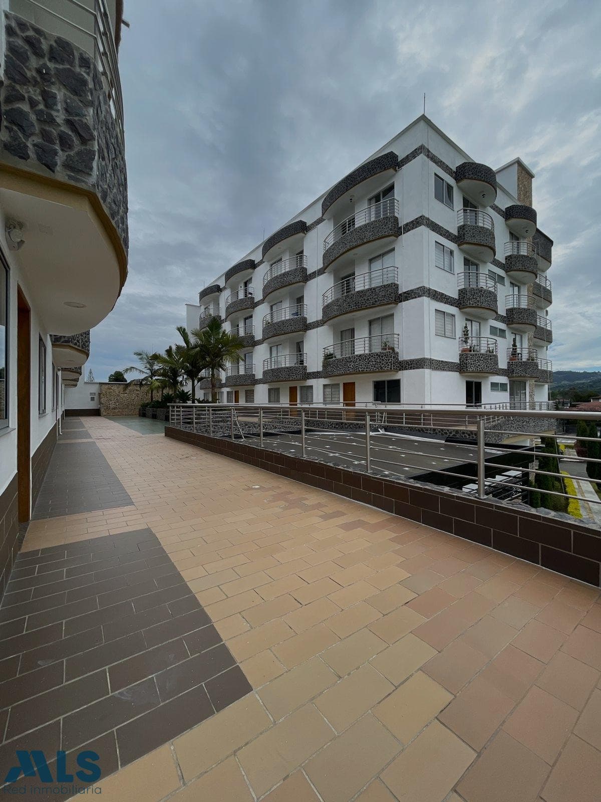 Apartamento en venta en V. El Tambo, Oriente Antioqueño, La Ceja — foto 1 de 20