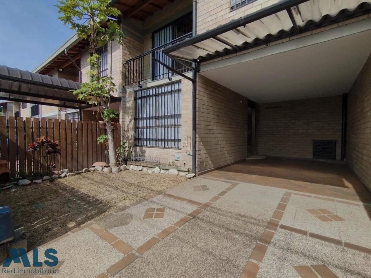 Casa en venta en Toledo, Aburra Sur, La Estrella — foto 1 de 18