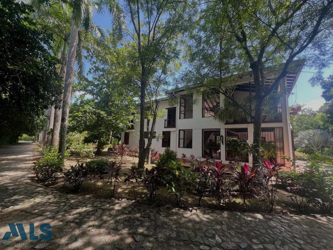 Finca Recreativa en venta en Los Cedros, Occidente Antioqueño, Santa Fe De Antioquia — foto 1 de 43