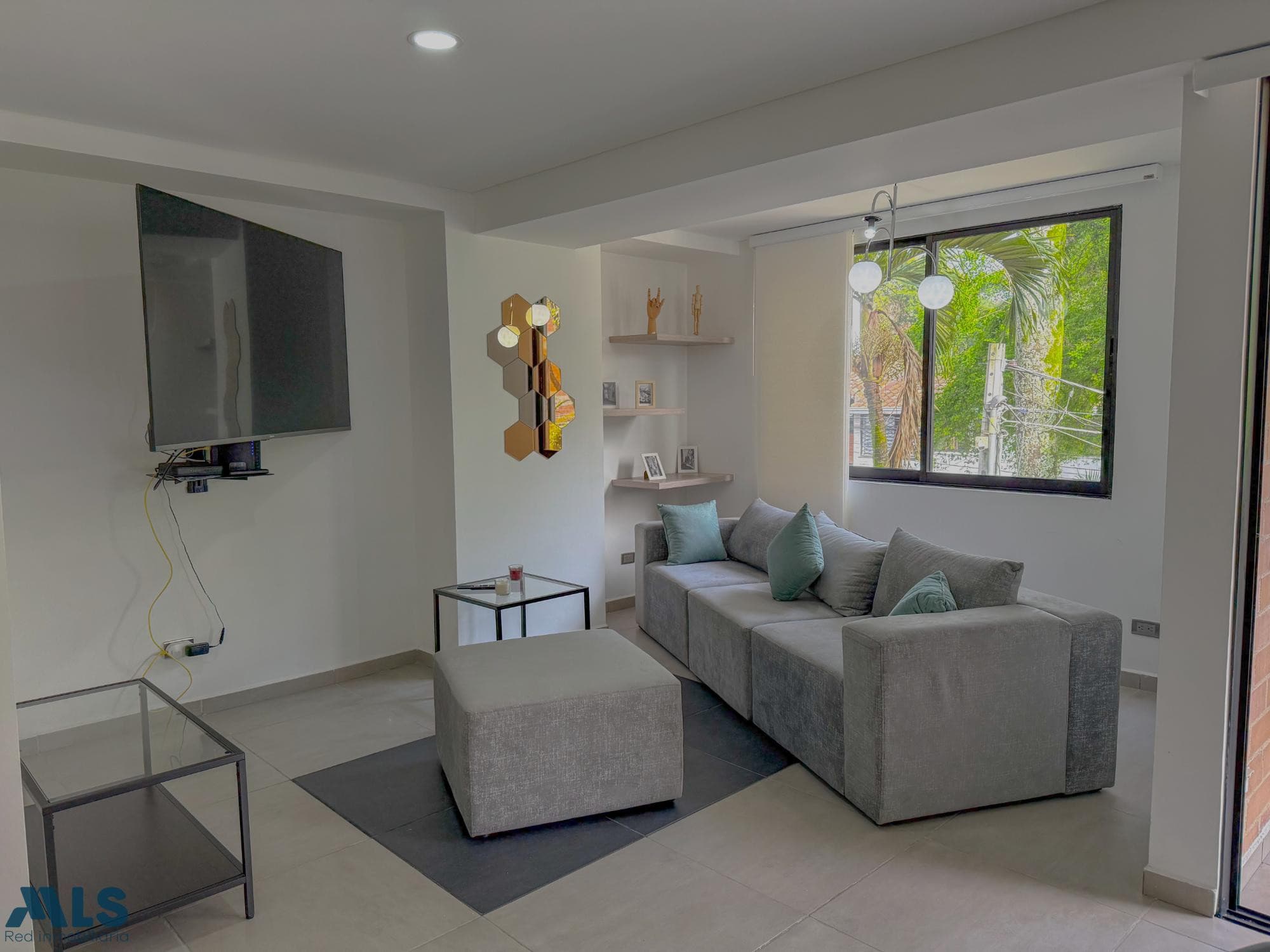 Apartamento en venta en La Palma, Belén Guayabal, Medellín — foto 1 de 23