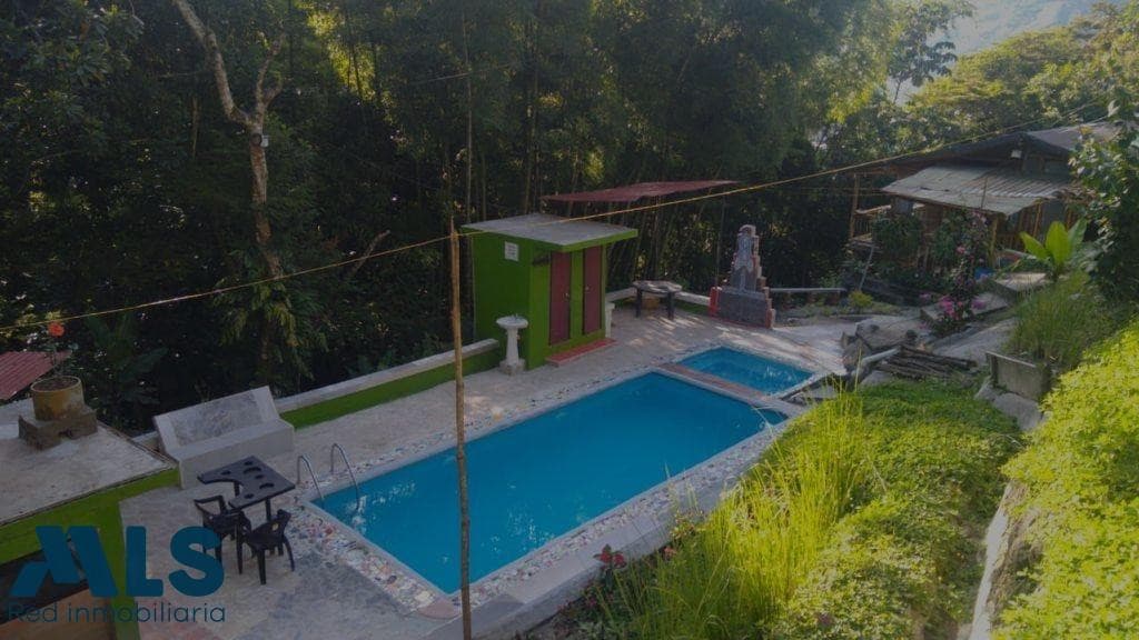 Finca Recreativa en venta en V. La Meseta, Norte, Girardota — foto 1 de 15