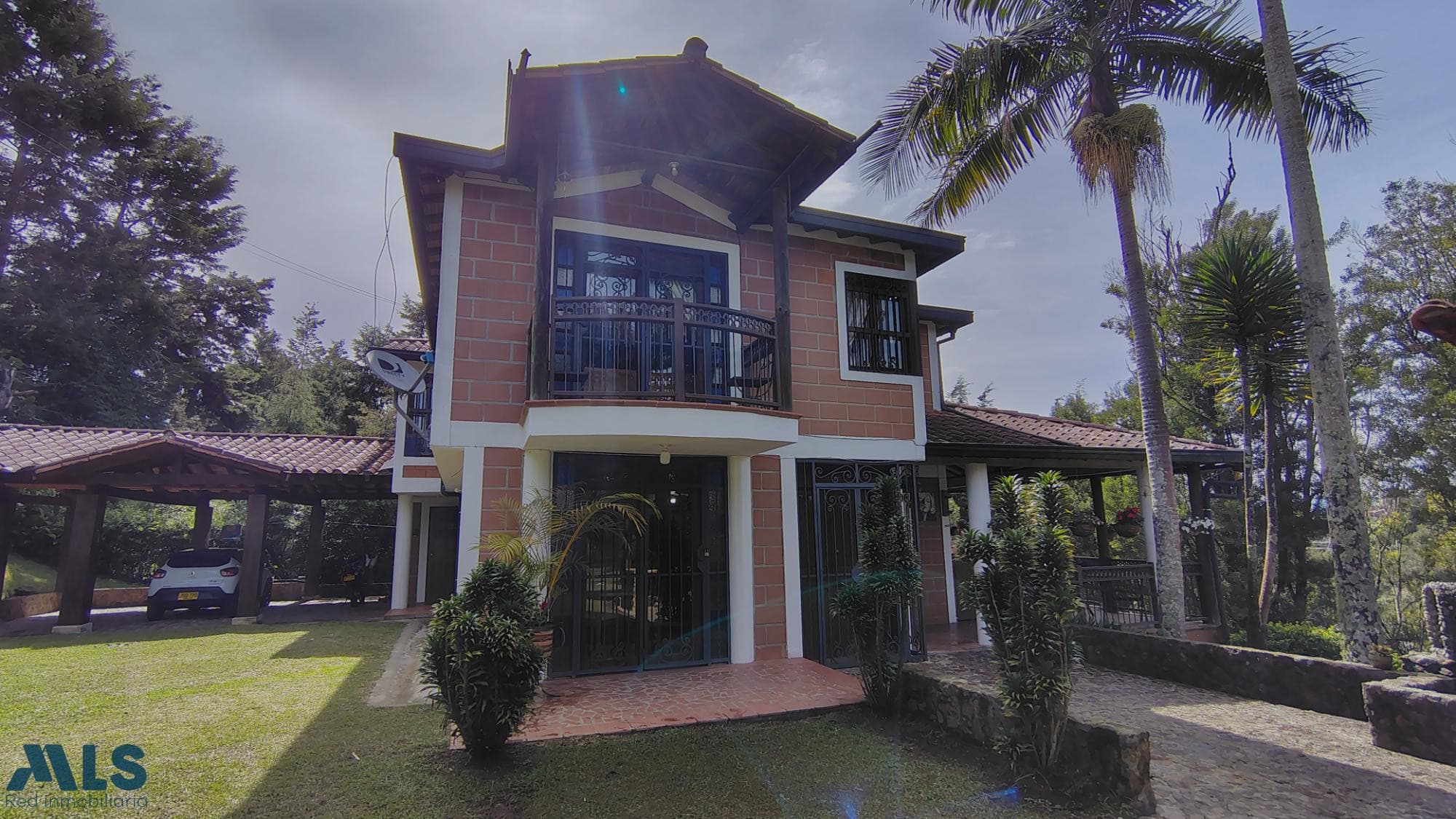 Finca Recreativa en venta en V. Fontibon, Oriente Antioqueño, Rionegro — foto 1 de 40