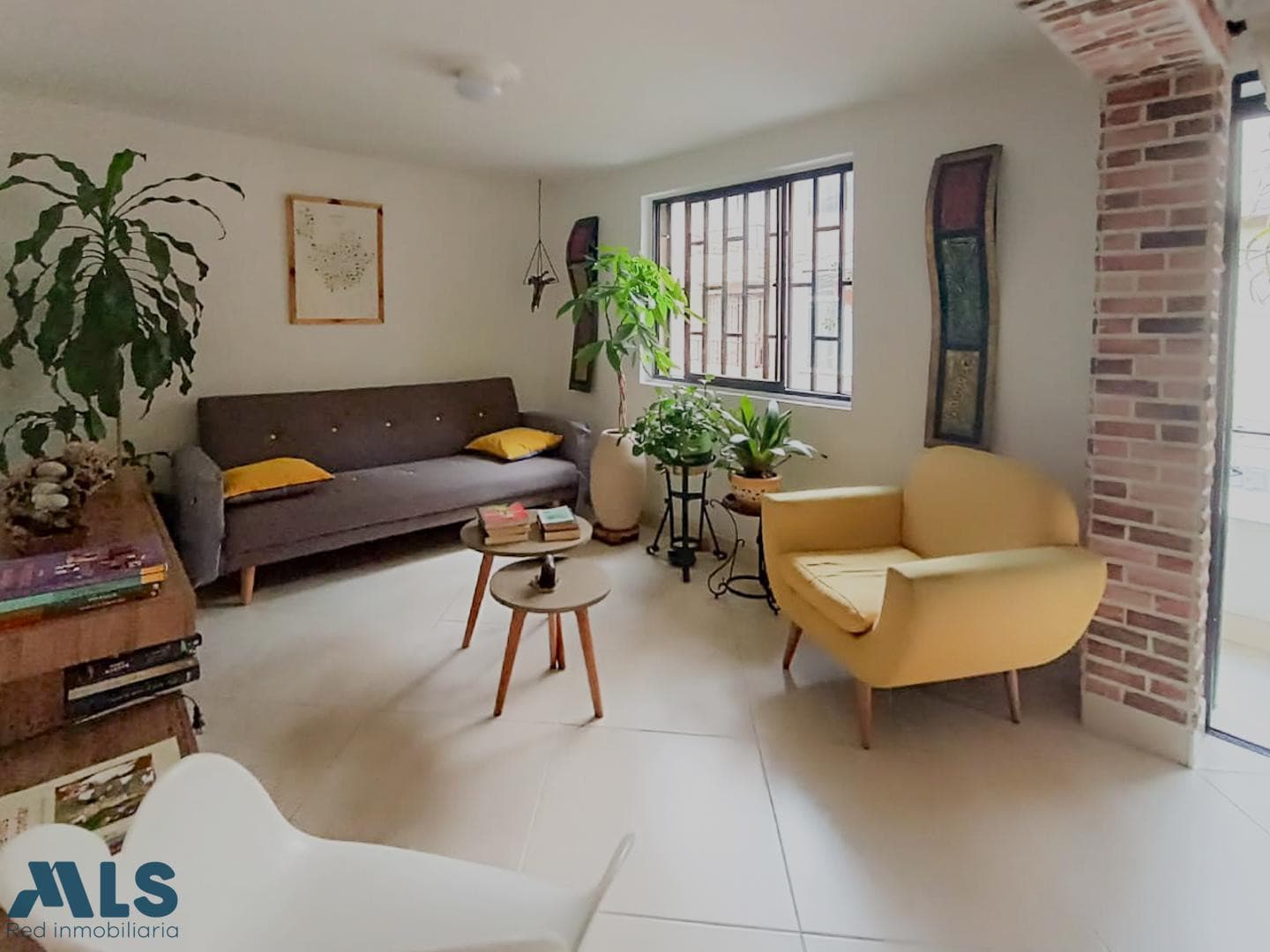 Apartamento en venta en La Floresta, Occidente, Medellín — foto 1 de 18