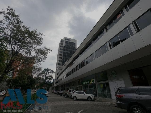 Oficina en venta en Manila, Poblado, Medellín — foto 1 de 12