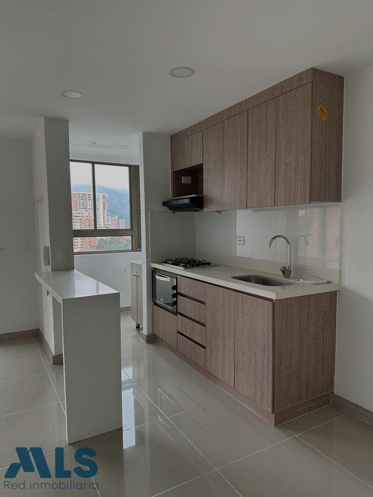 Apartamento en venta en Las Lomitas, Aburra Sur, Sabaneta — foto 1 de 13