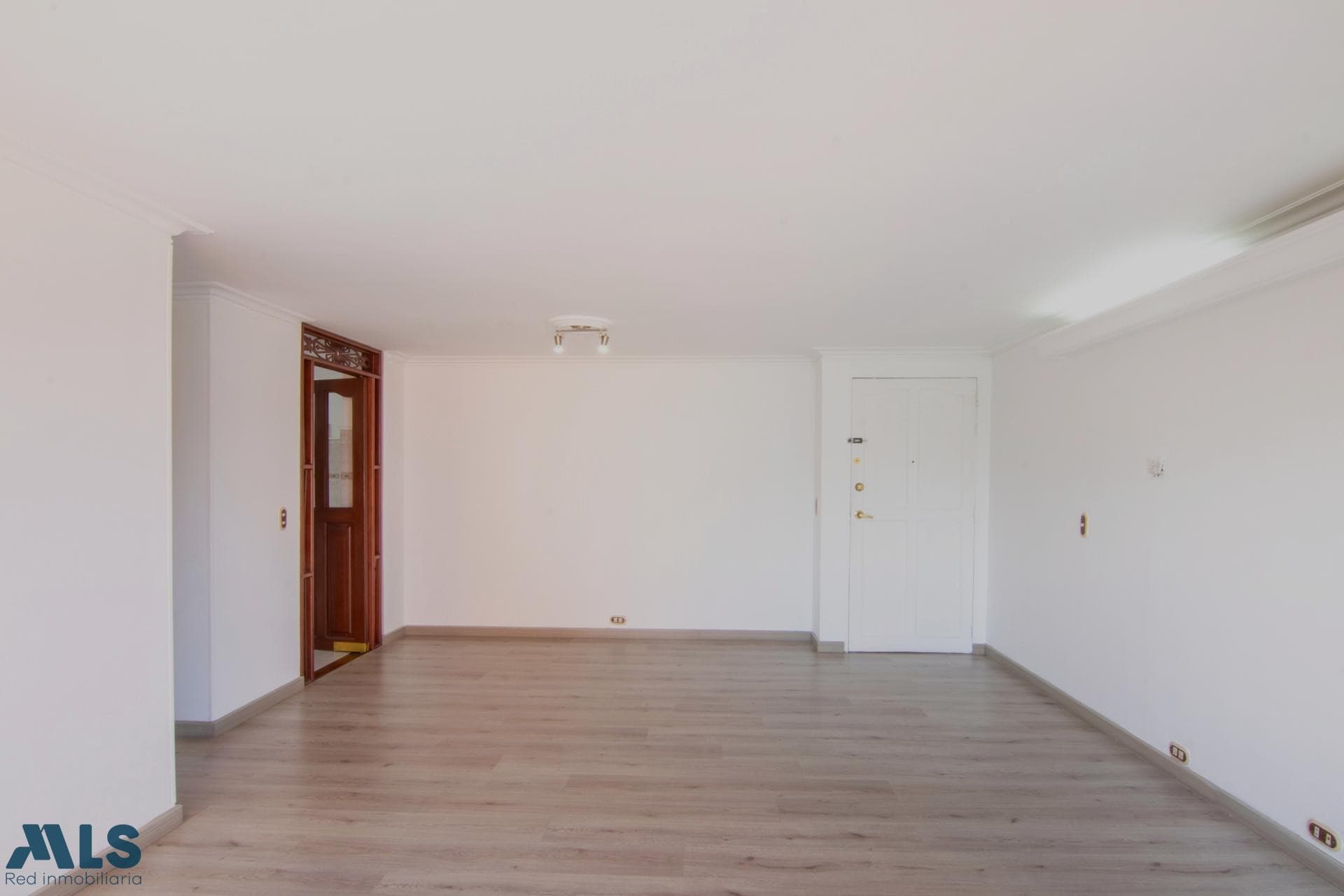 Apartamento en venta en Los Balsos Nº 1, Poblado, Medellín — foto 1 de 11