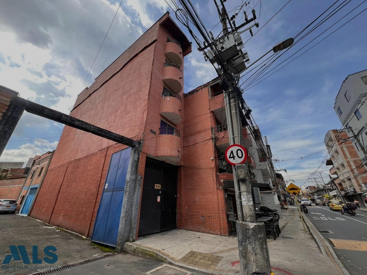 Edificio en venta en Asturias, Aburra Sur, Itagüí — foto 1 de 8