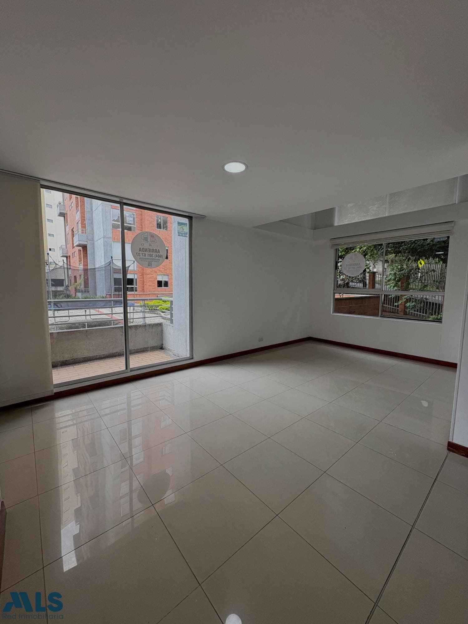 Apartamento en venta en Los Balsos Nº 2, Poblado, Medellín — foto 1 de 11