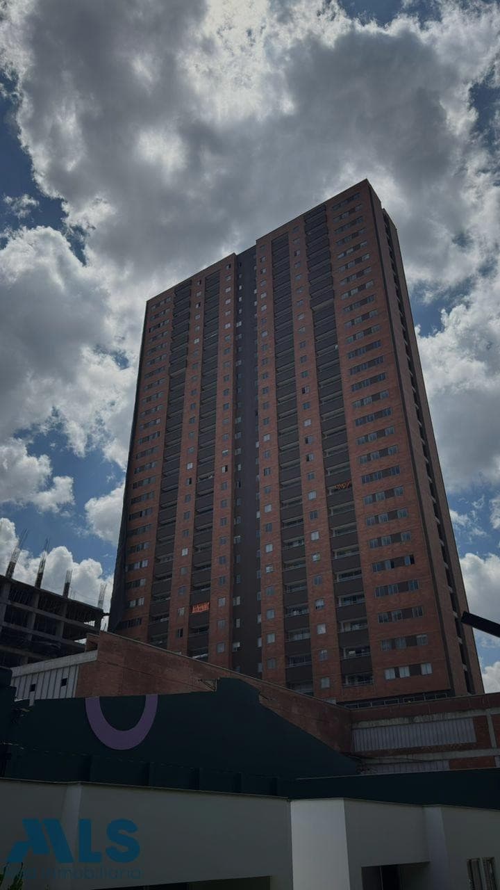Apartamento en venta en Santa Ana, Norte, Bello — foto 1 de 21