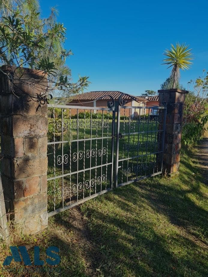 Finca Recreativa en venta en Rural, Oriente Antioqueño, El Peñol — foto 1 de 15