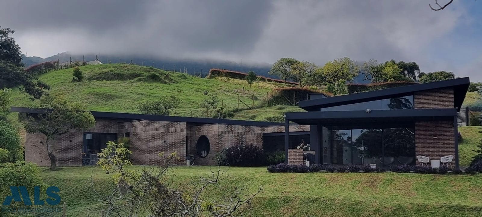 Casa en venta en V. El Yarumo, Oriente Antioqueño, La Ceja — foto 1 de 8