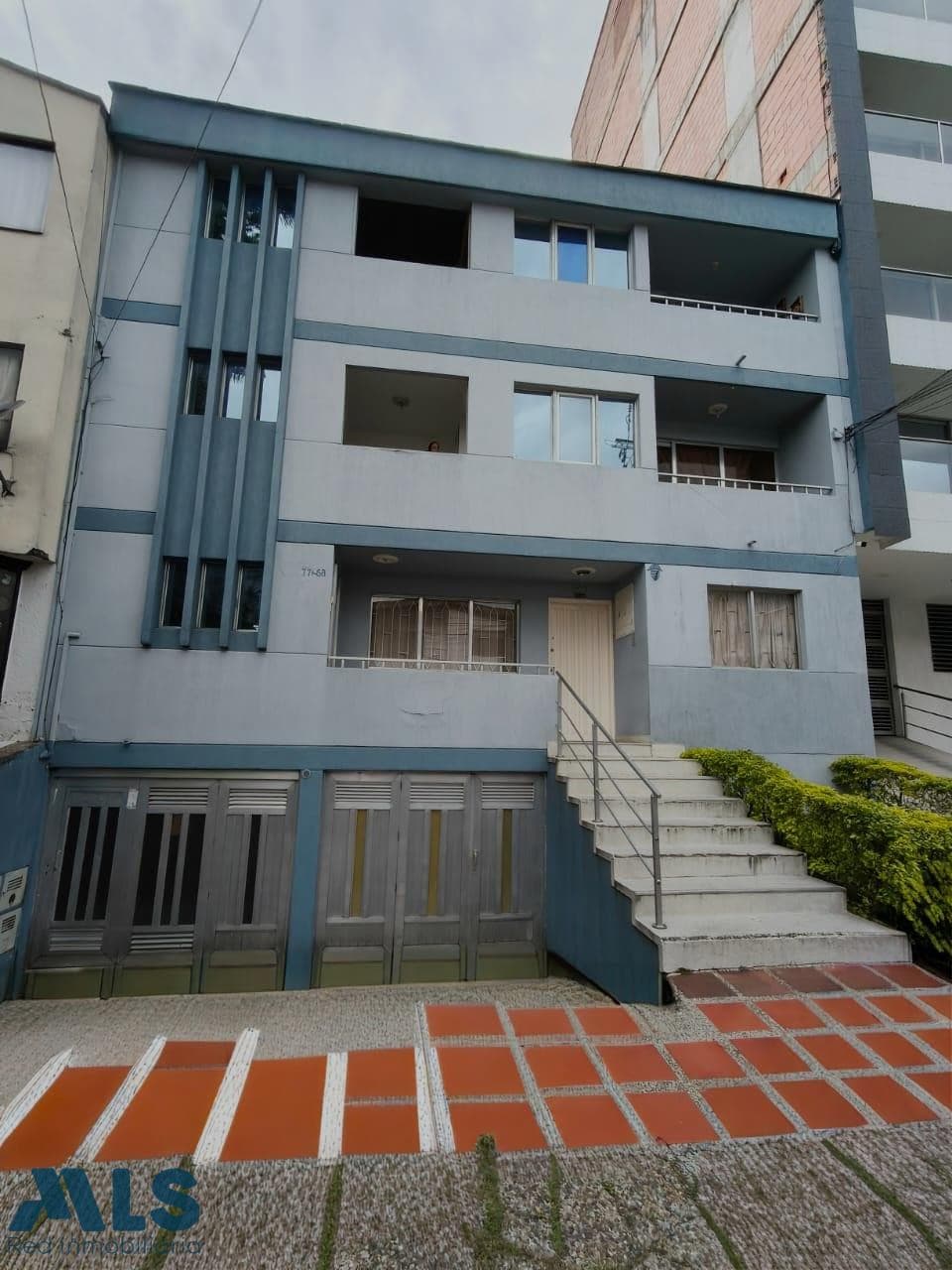 Apartamento en venta en Los Colores, Laureles, Medellín — foto 1 de 16