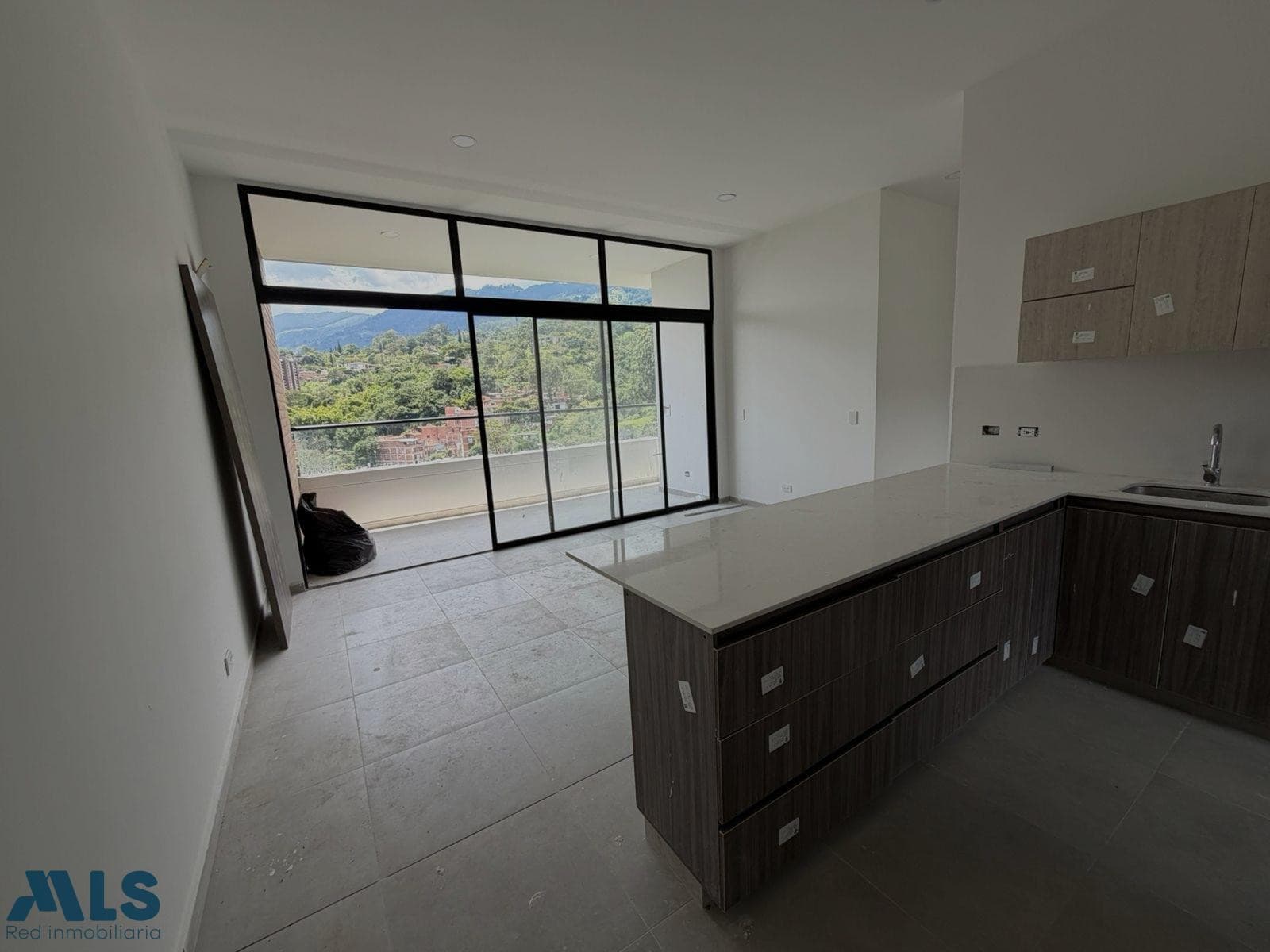 Apartamento en venta en Camino Verde, Aburra Sur, Envigado — foto 1 de 22