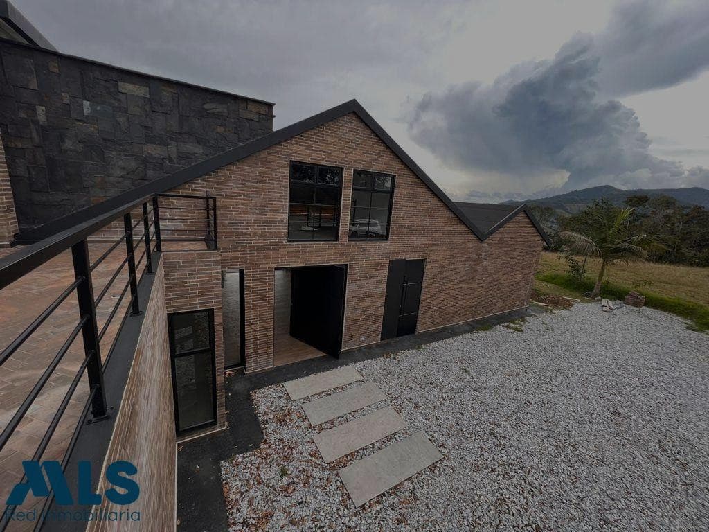 Casa en venta en Pantanillo, Oriente Antioqueño, El Retiro — foto 1 de 14