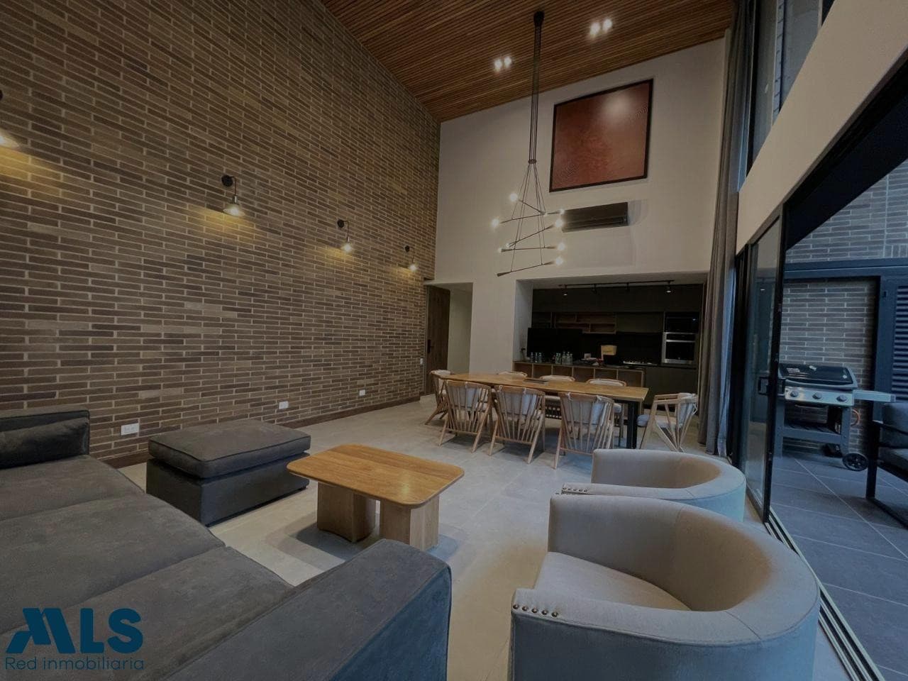 Apartamento en venta en Oviedo, Poblado, Medellín — foto 1 de 17