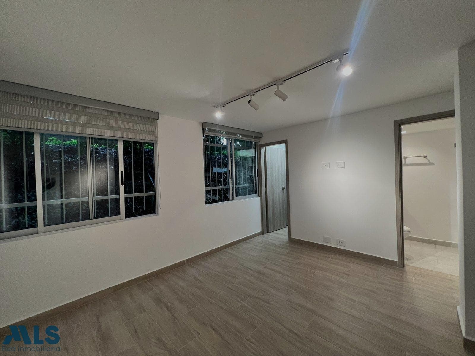 Apartamento en venta en La Palma, Belén Guayabal, Medellín — foto 1 de 16