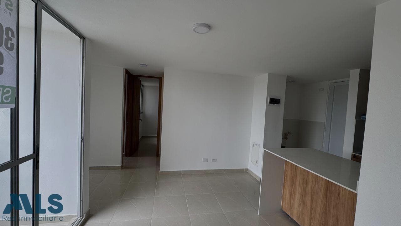 Apartamento en venta en Autopista, Oriente Antioqueño, Marinilla — foto 1 de 9