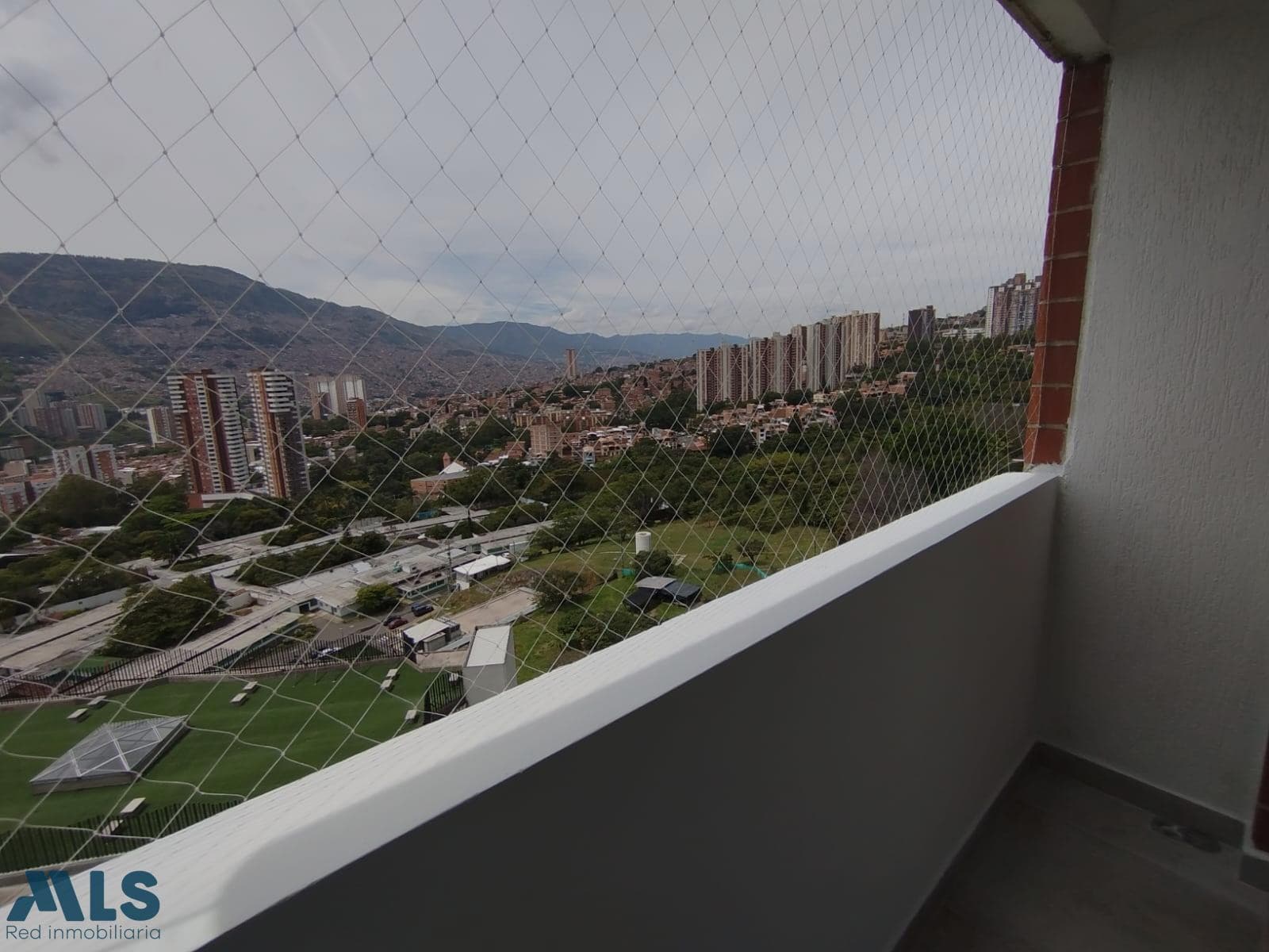Apartamento en venta en Santa Ana, Norte, Bello — foto 1 de 19