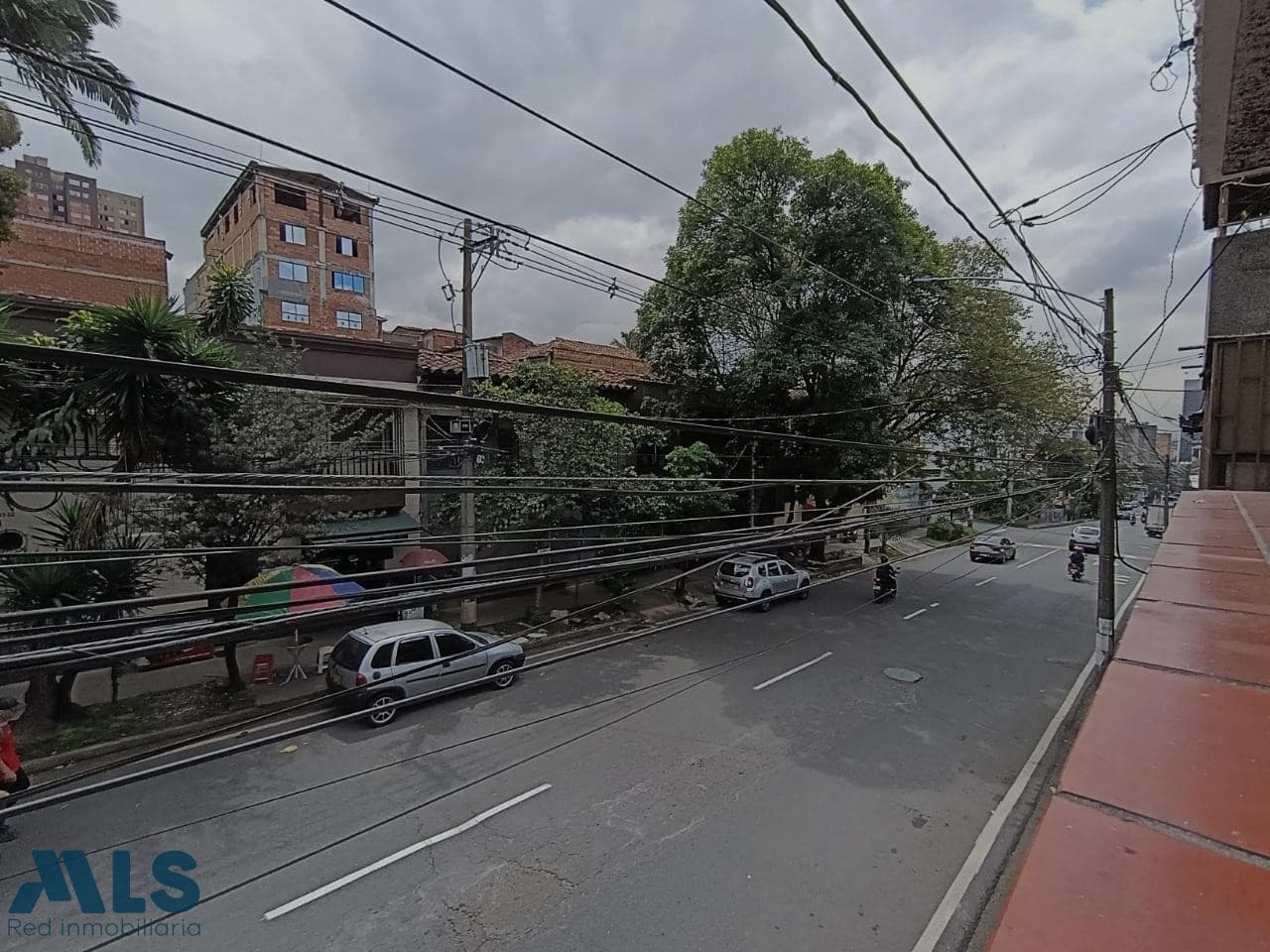 Casa en venta en La Candelaria, Centro, Medellín — foto 1 de 25