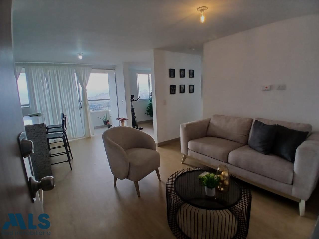 Apartamento en venta en La Mina, Aburra Sur, Envigado — foto 1 de 17