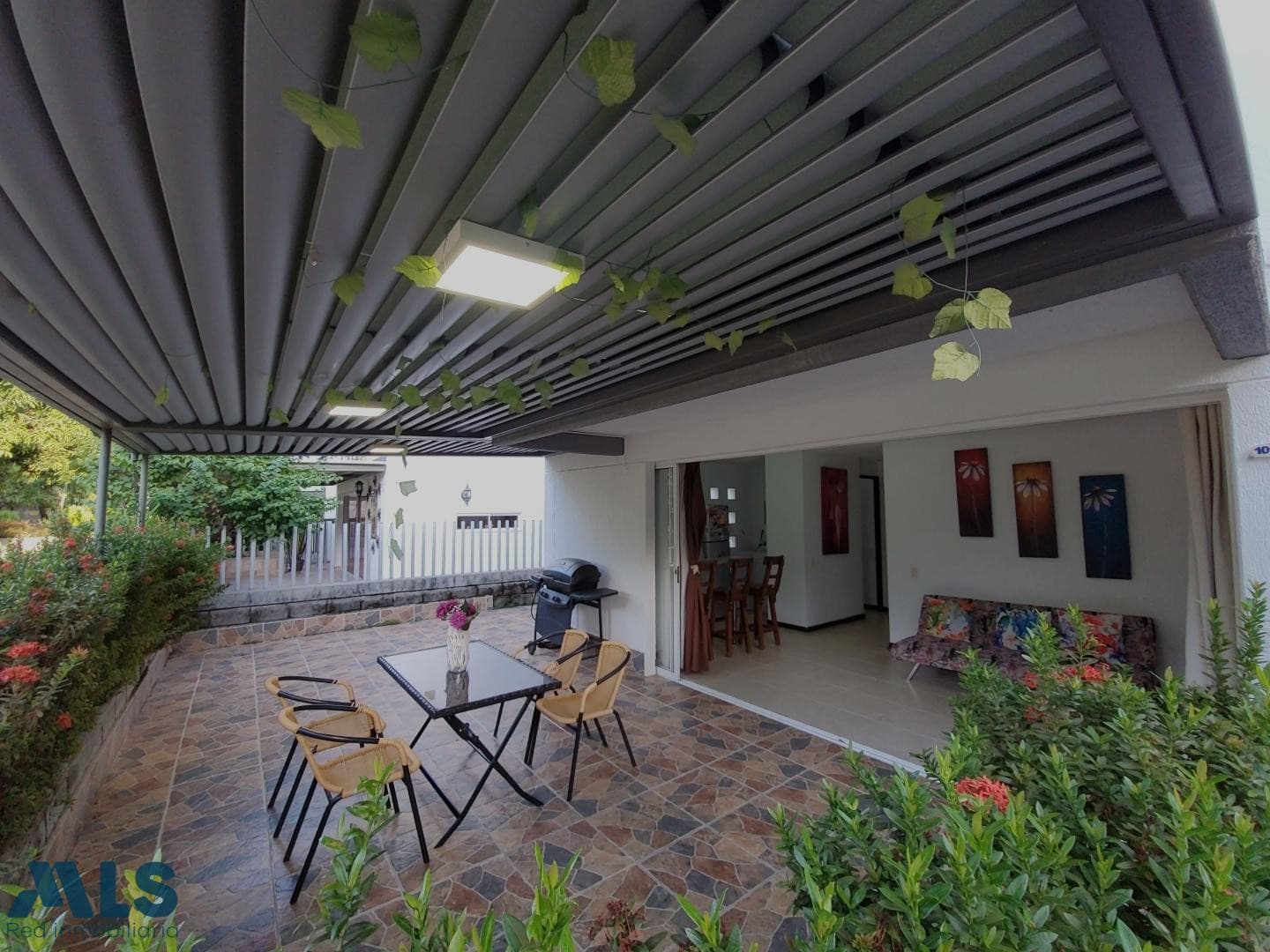 Apartamento en venta en Urbano, Occidente Antioqueño, Santa Fe De Antioquia — foto 1 de 19