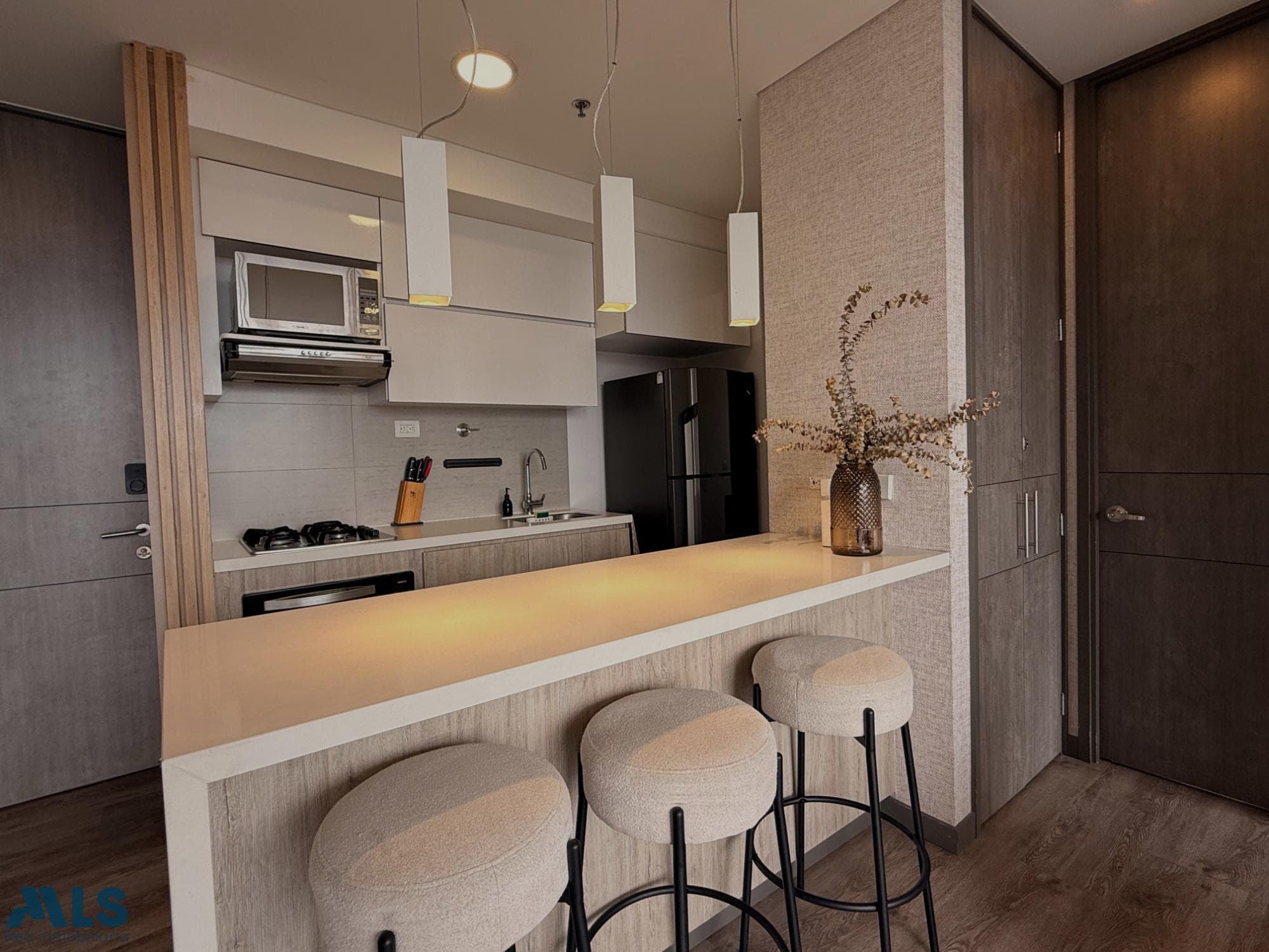Apartamento en venta en Los Balsos Nº 1, Poblado, Medellín — foto 1 de 26
