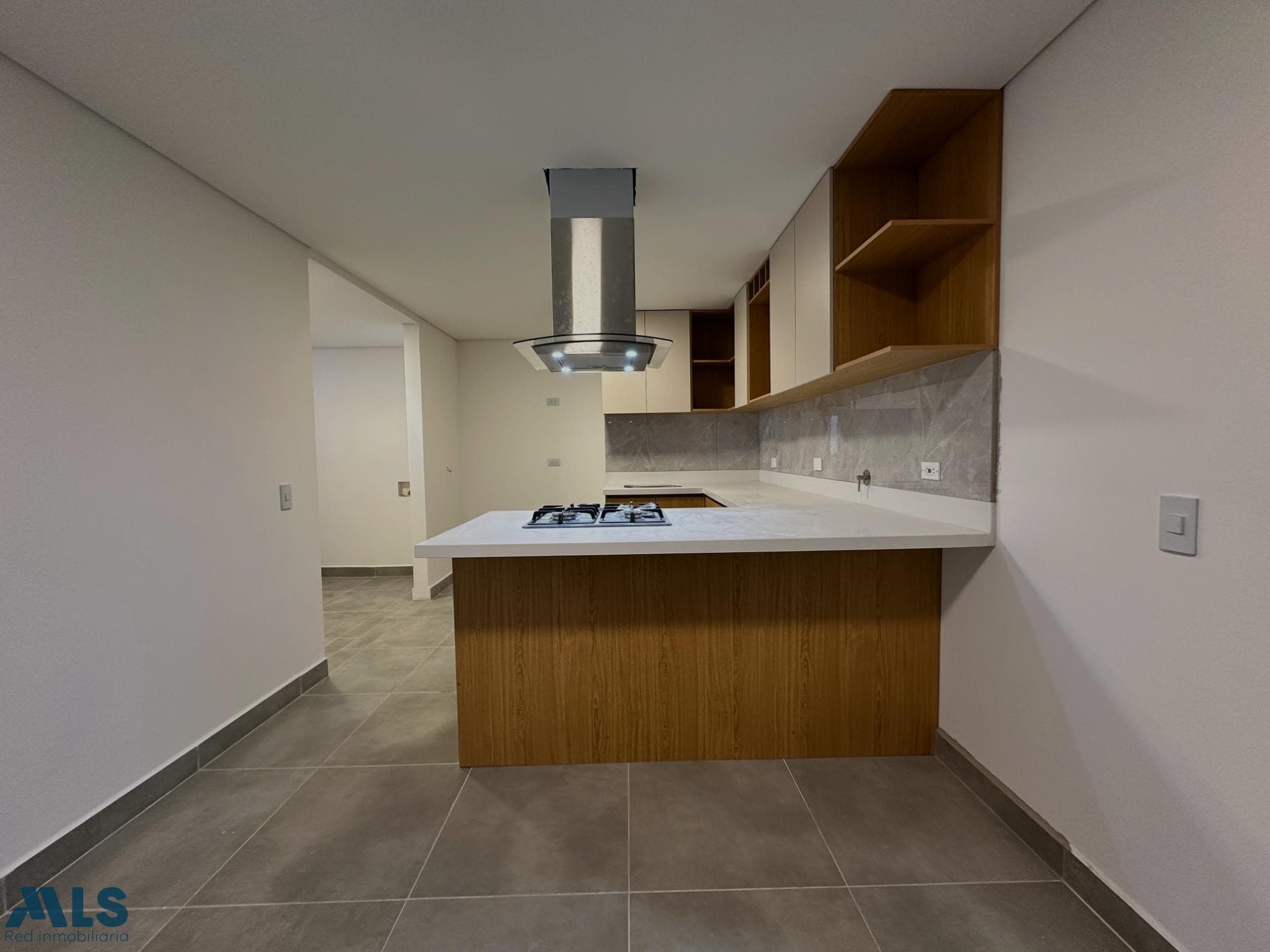 Apartamento en venta en Maria Auxiliadora, Oriente Antioqueño, Marinilla — foto 1 de 16