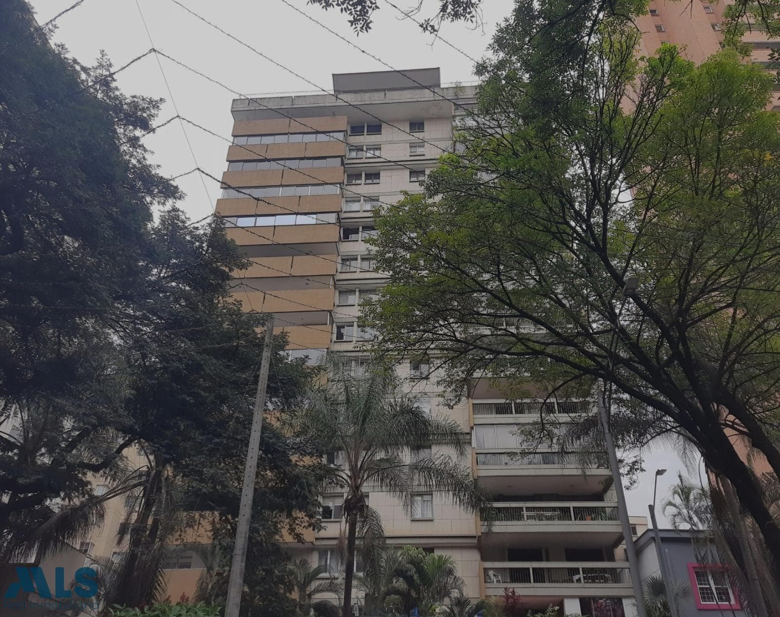 Apartamento en venta en Centro, Medellín — foto 1 de 22
