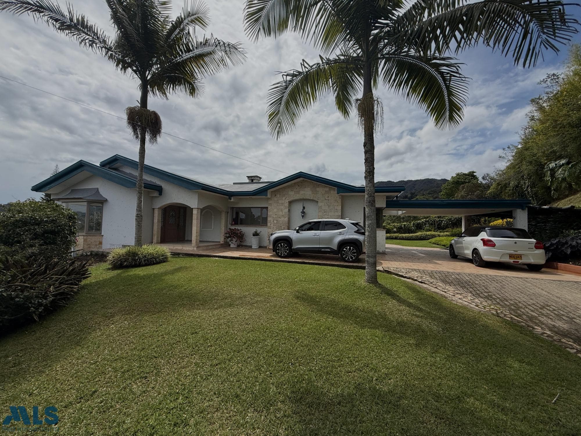 Casa en venta en Corredor La Fe El, Oriente Antioqueño, El Retiro — foto 1 de 41