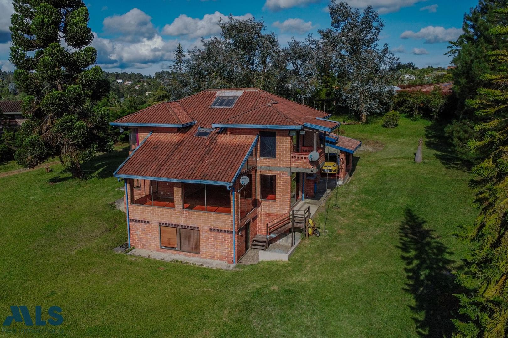 Casa en venta en Rural, Oriente Antioqueño, Santa Elena — foto 1 de 28