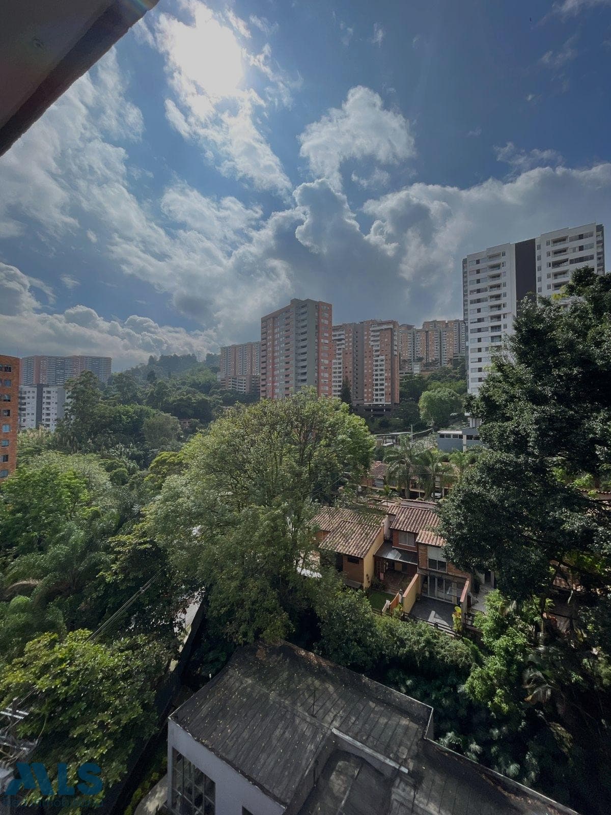 Apartamento en venta en La Cuenca, Aburra Sur, Envigado — foto 1 de 11
