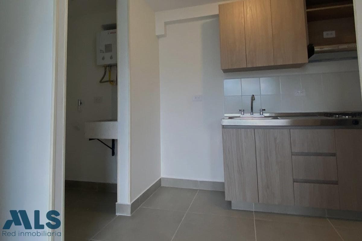 Apartamento en venta en V. La Florida, Aburra Sur, San Antonio De Prado — foto 1 de 9