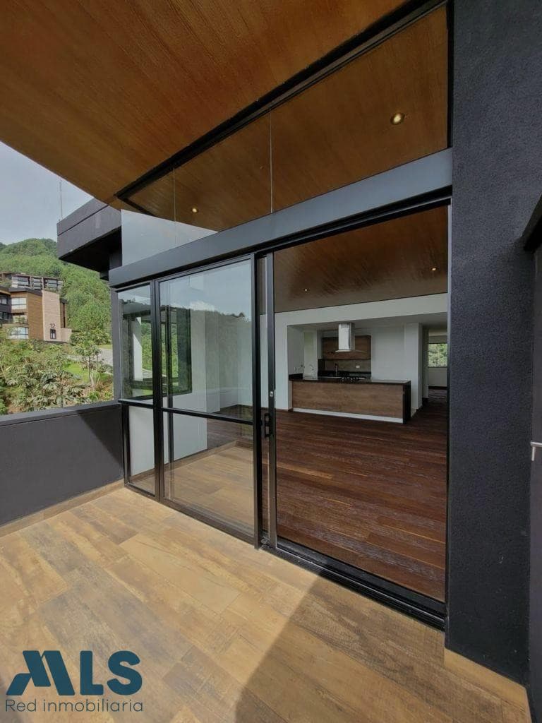 Apartamento en venta en Sector Fizebad, Oriente Antioqueño, El Retiro — foto 1 de 16