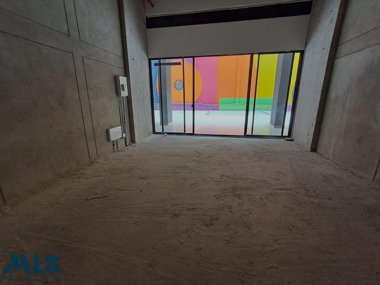 Local Comercial en venta en Los Colores, Laureles, Medellín — foto 1 de 8